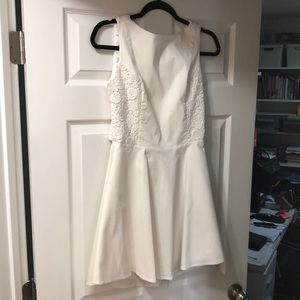 Beautiful line and  dot dress.